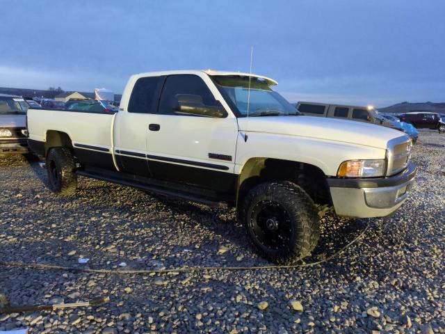 Photo 3 VIN: 1B7KF2364WJ220540 - DODGE RAM 2500 