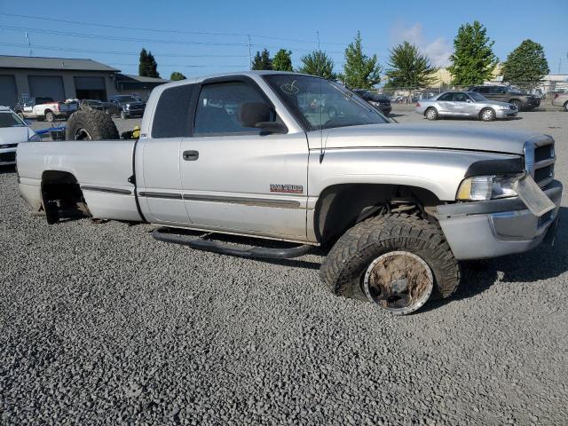 Photo 3 VIN: 1B7KF2364XJ514005 - DODGE RAM 2500 