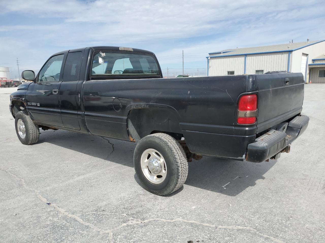 Photo 1 VIN: 1B7KF23W01J214808 - DODGE RAM 