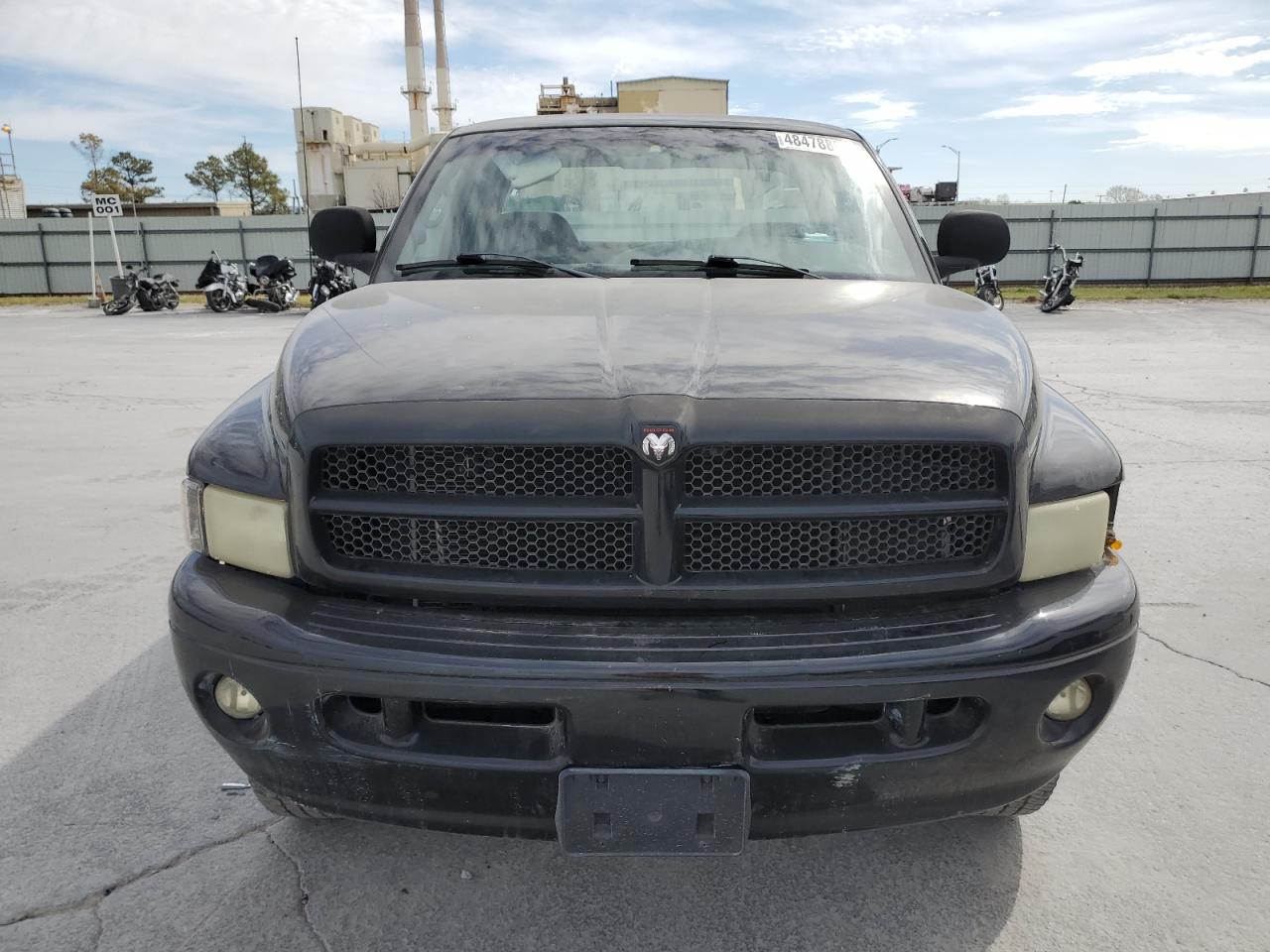 Photo 4 VIN: 1B7KF23W01J214808 - DODGE RAM 