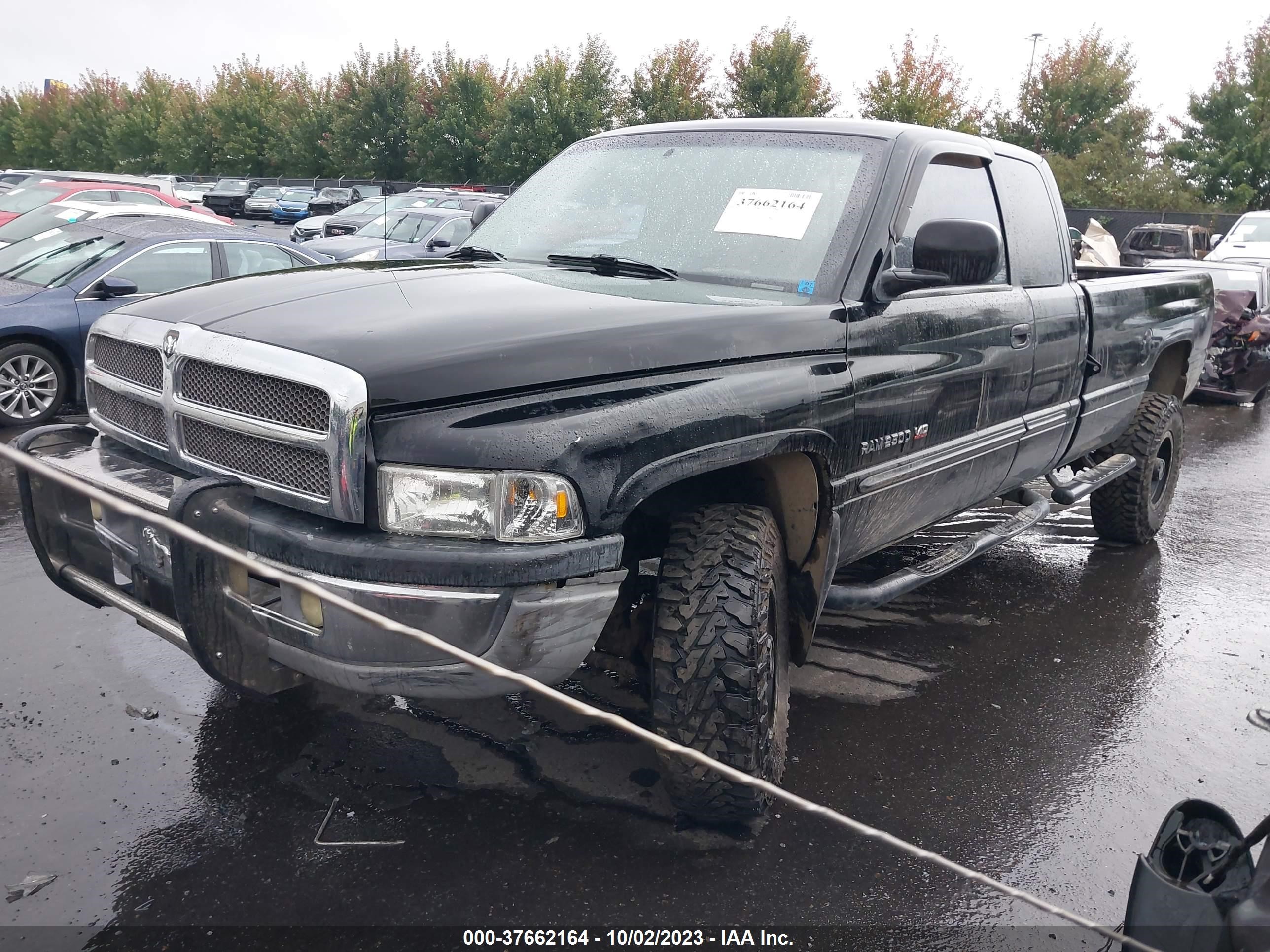 Photo 1 VIN: 1B7KF23W81J583111 - DODGE RAM 