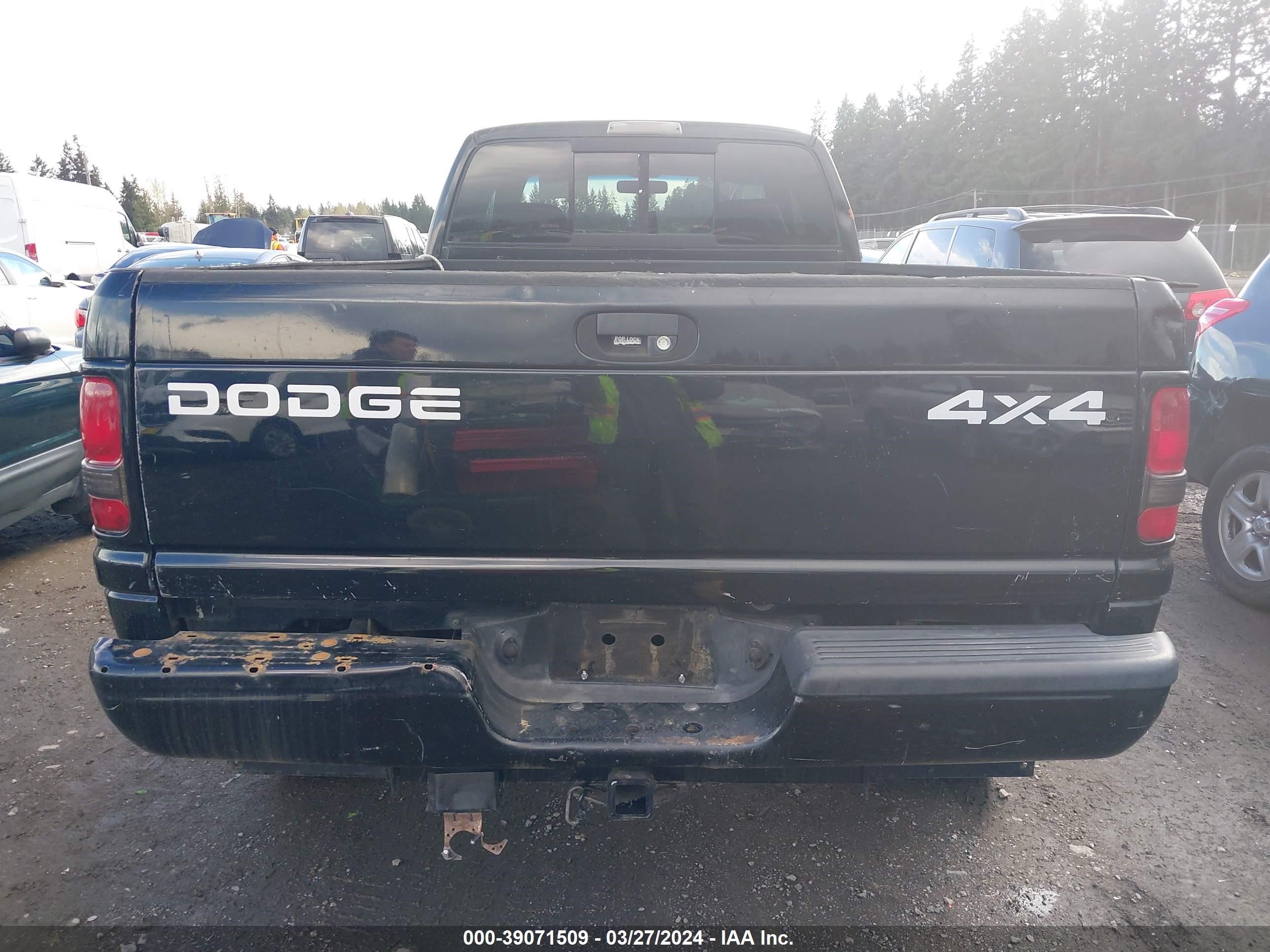 Photo 14 VIN: 1B7KF23W91J559576 - DODGE RAM 