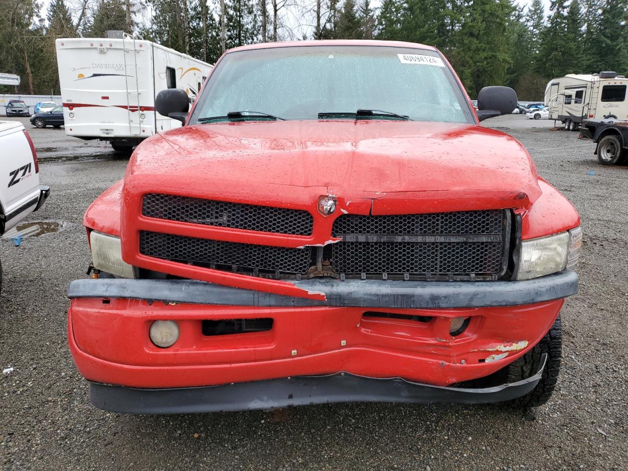 Photo 4 VIN: 1B7KF23Z2WJ106126 - DODGE RAM 