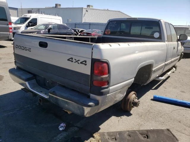 Photo 2 VIN: 1B7KF23Z4WJ238952 - DODGE RAM 2500 