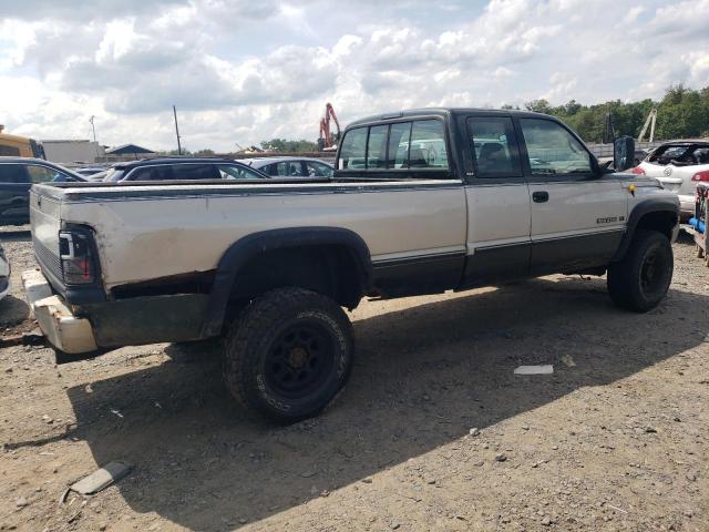 Photo 2 VIN: 1B7KF23Z5TJ136815 - DODGE RAM 2500 