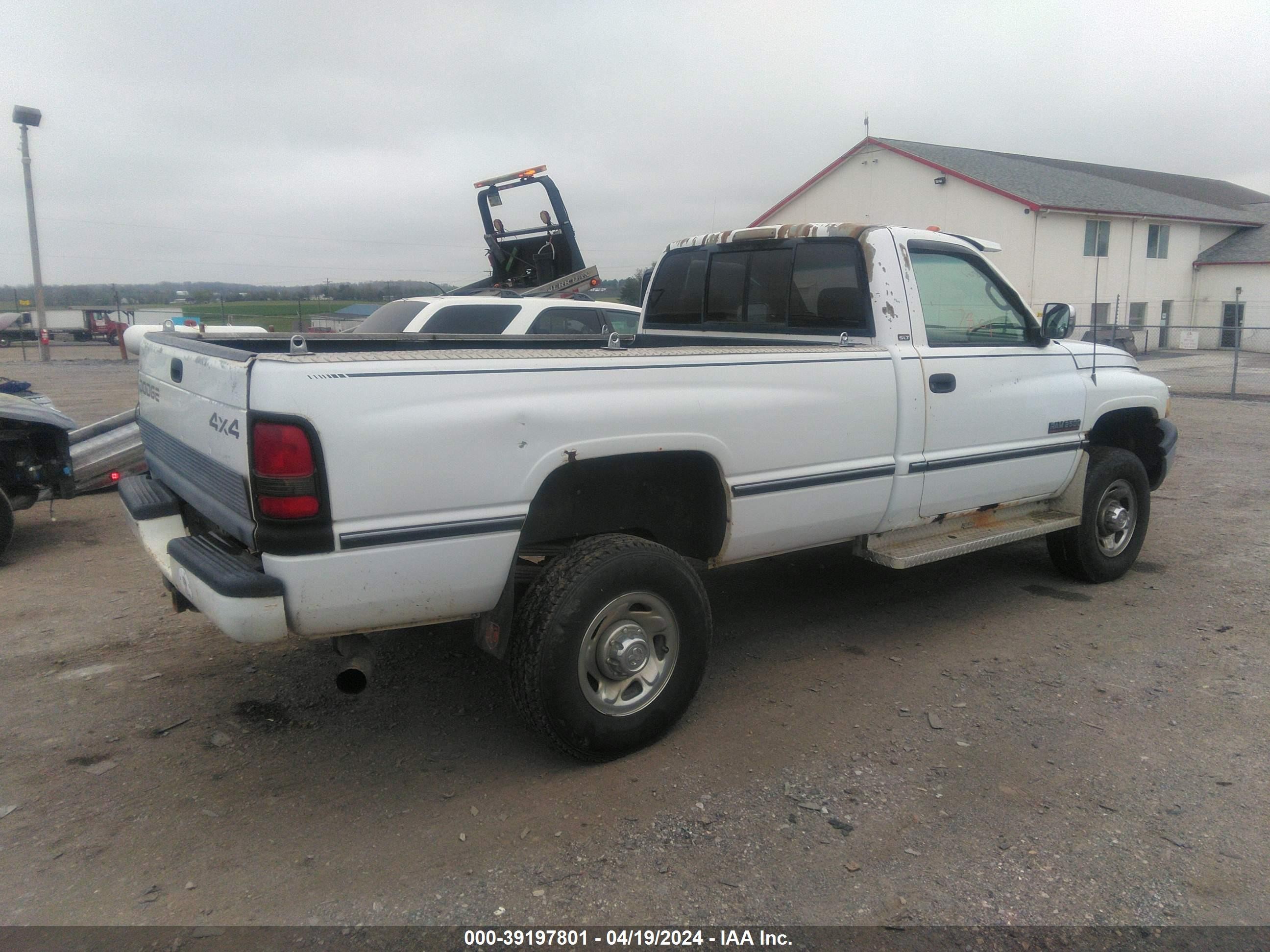 Photo 12 VIN: 1B7KF26C7SS174594 - DODGE RAM 