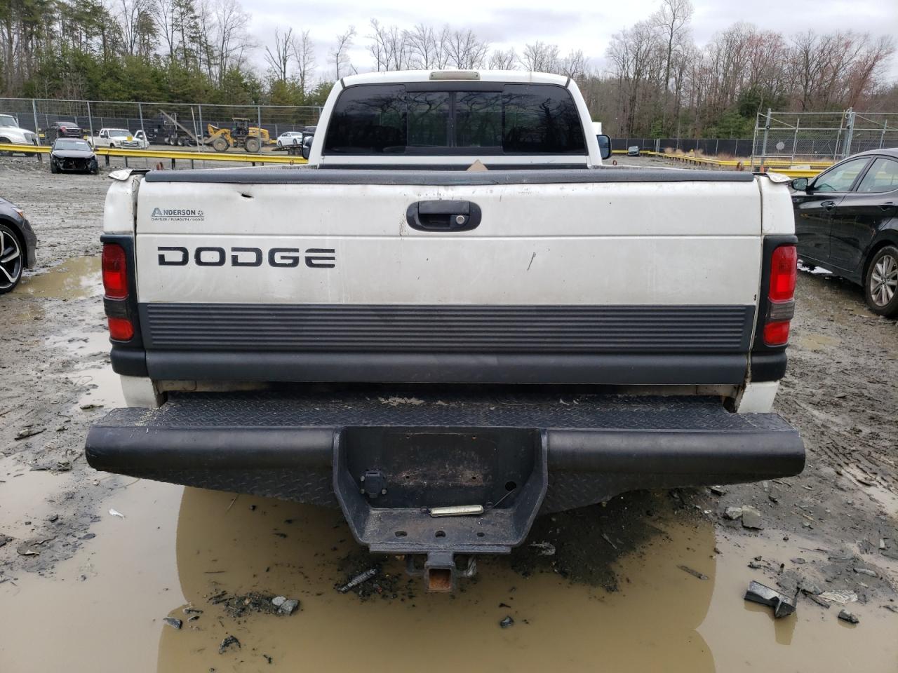 Photo 5 VIN: 1B7MC3362XJ576963 - DODGE RAM 