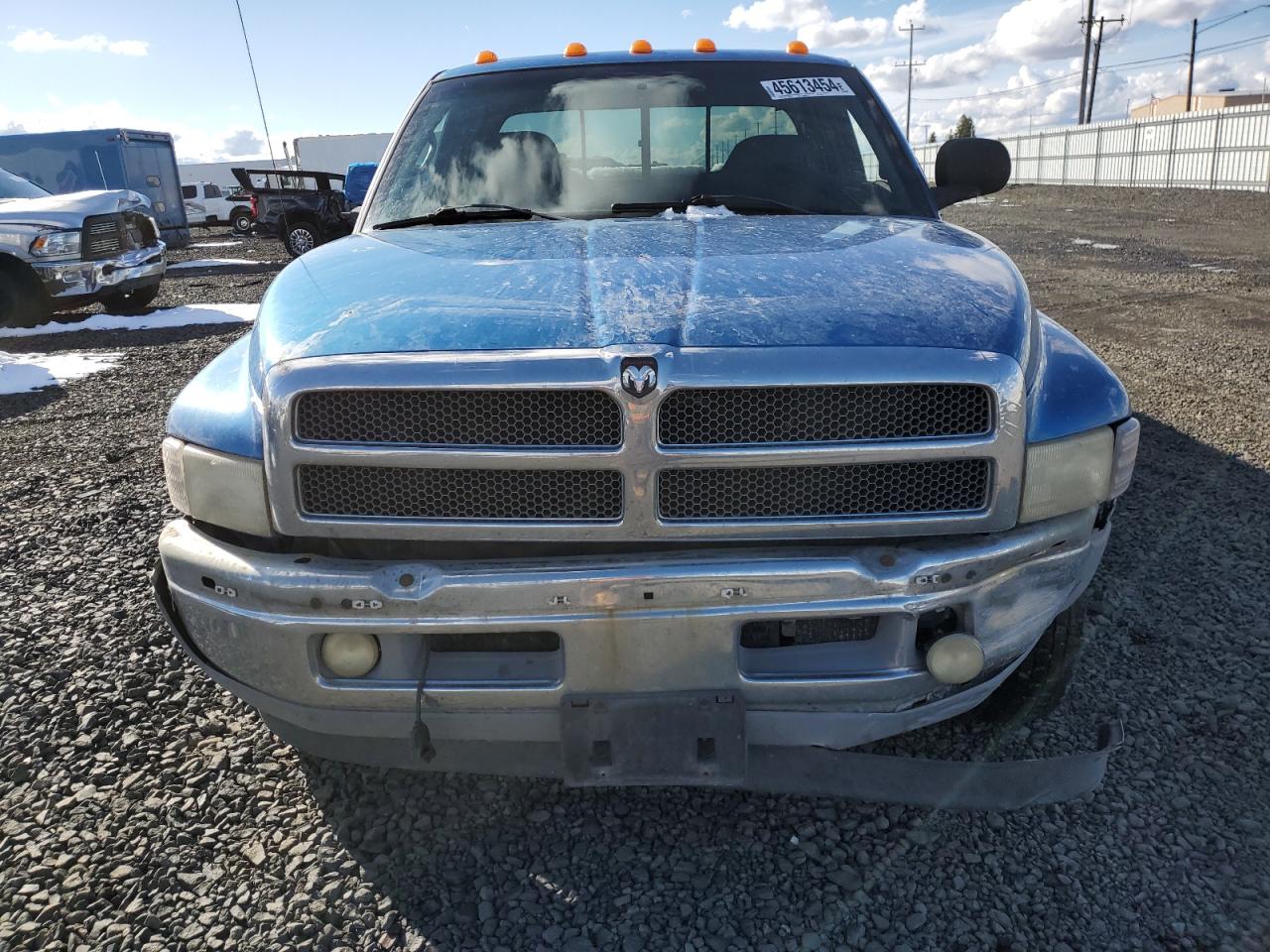 Photo 4 VIN: 1B7MC336XXJ535934 - DODGE RAM 