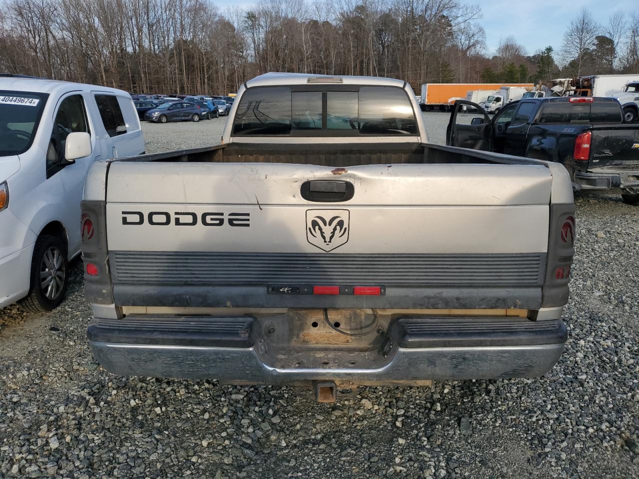 Photo 5 VIN: 1B7MC336XXJ627173 - DODGE RAM 