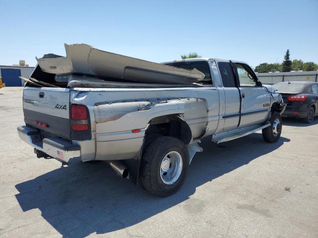 Photo 2 VIN: 1B7MF3362YJ135732 - DODGE RAM 3500 