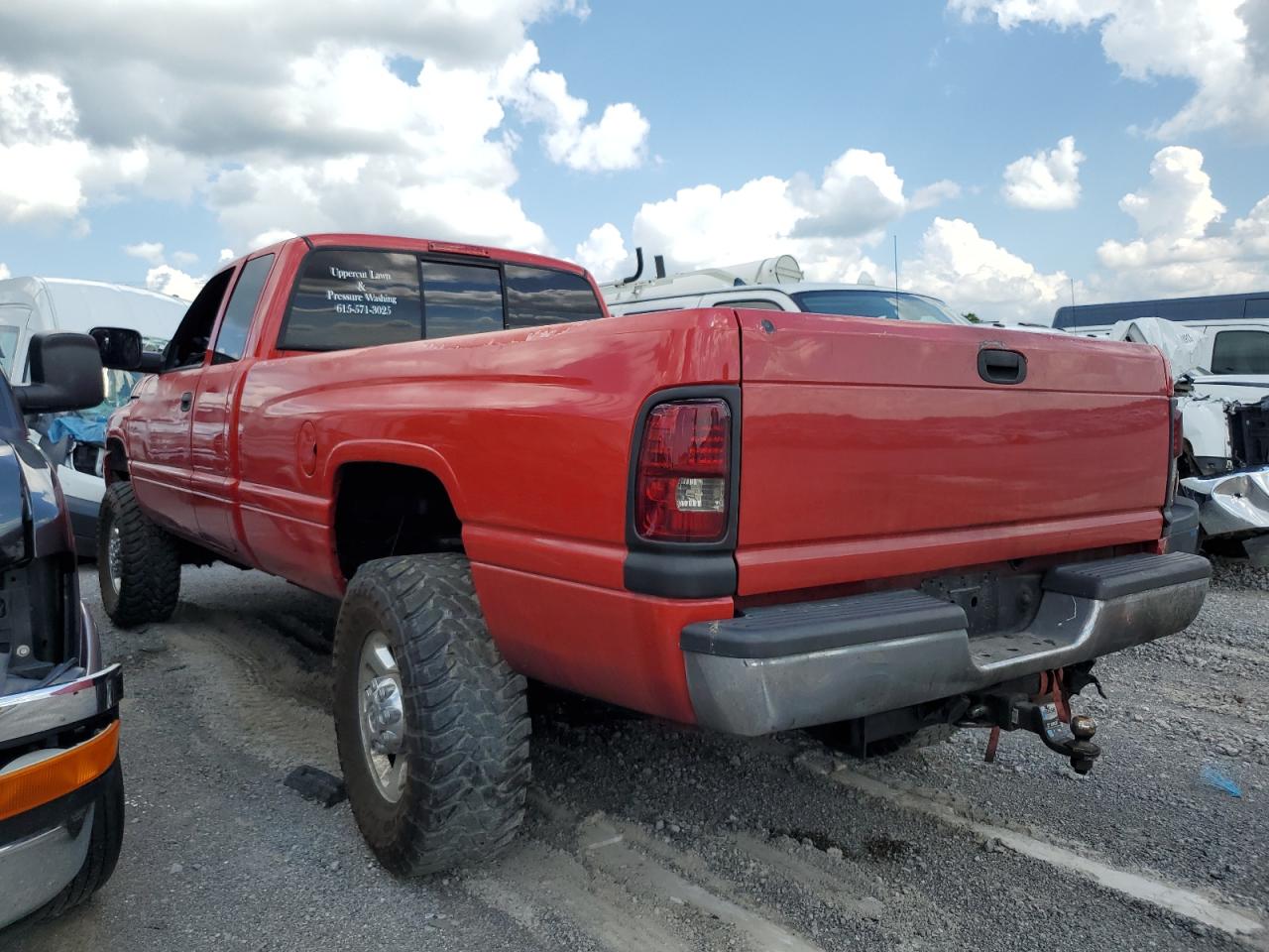 Photo 1 VIN: 1B7MF3363WJ208166 - DODGE RAM 