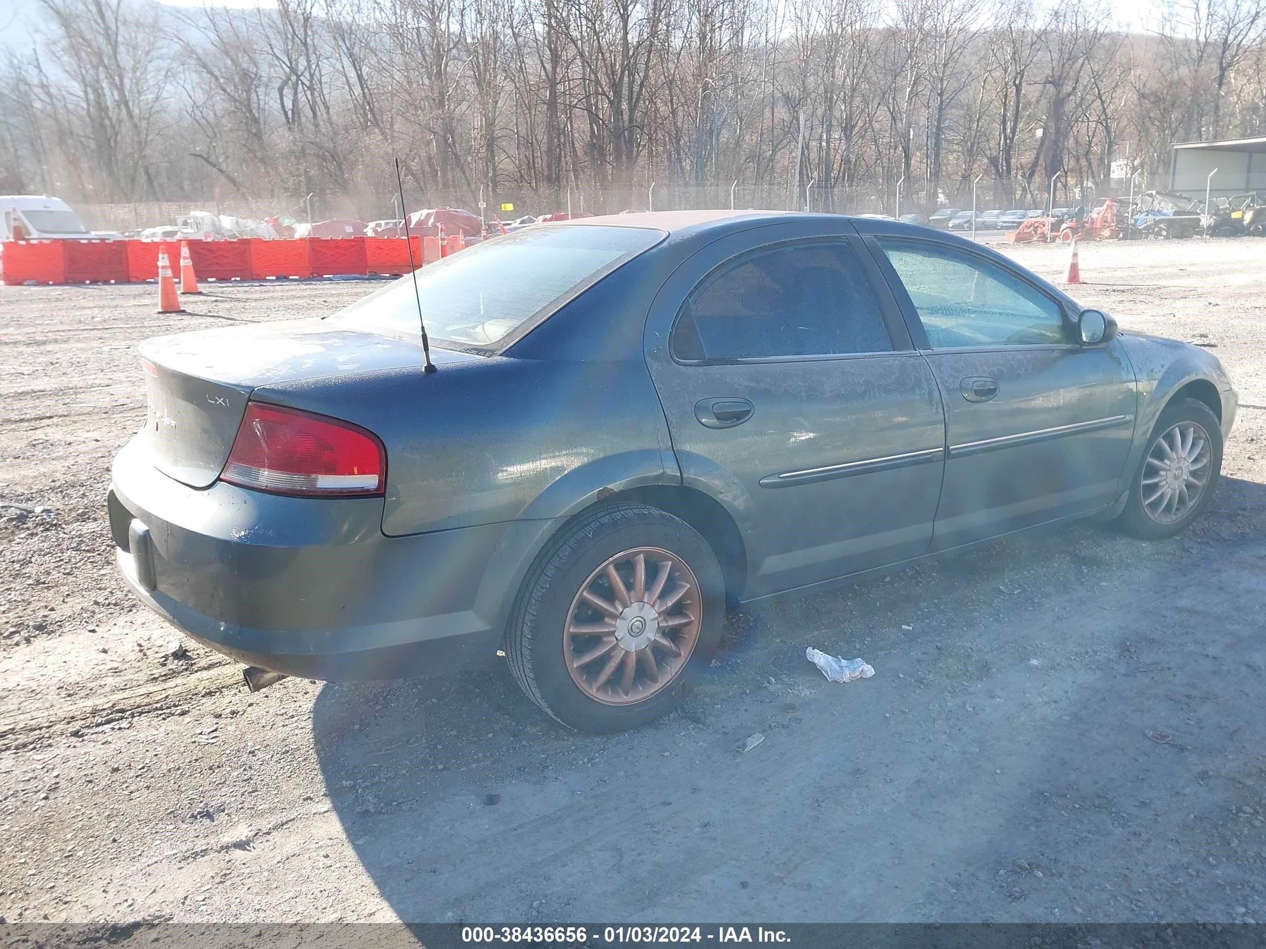 Photo 3 VIN: 1C3AL56R32N342681 - CHRYSLER SEBRING 