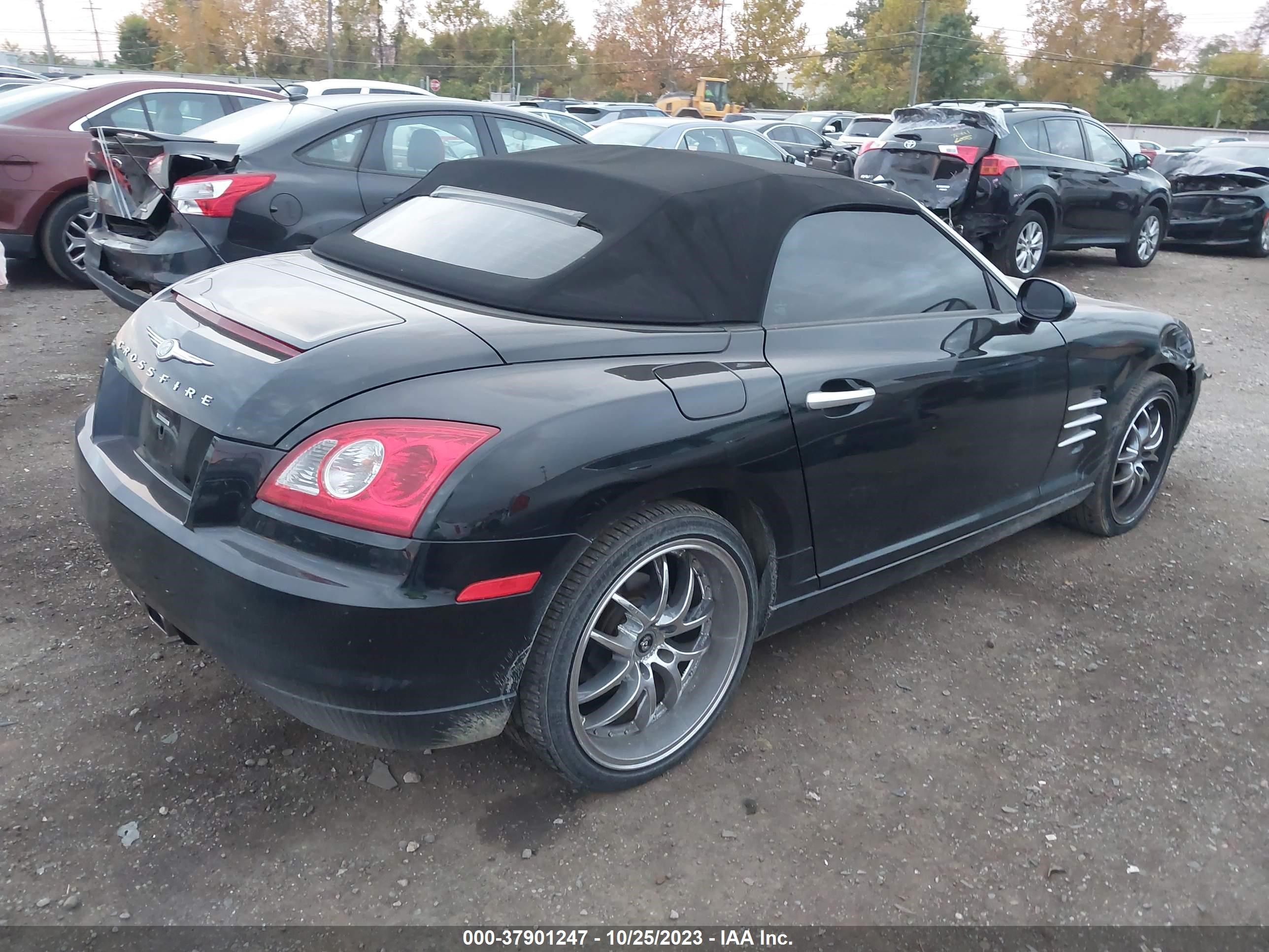 Photo 3 VIN: 1C3AN65L45X044517 - CHRYSLER CROSSFIRE 