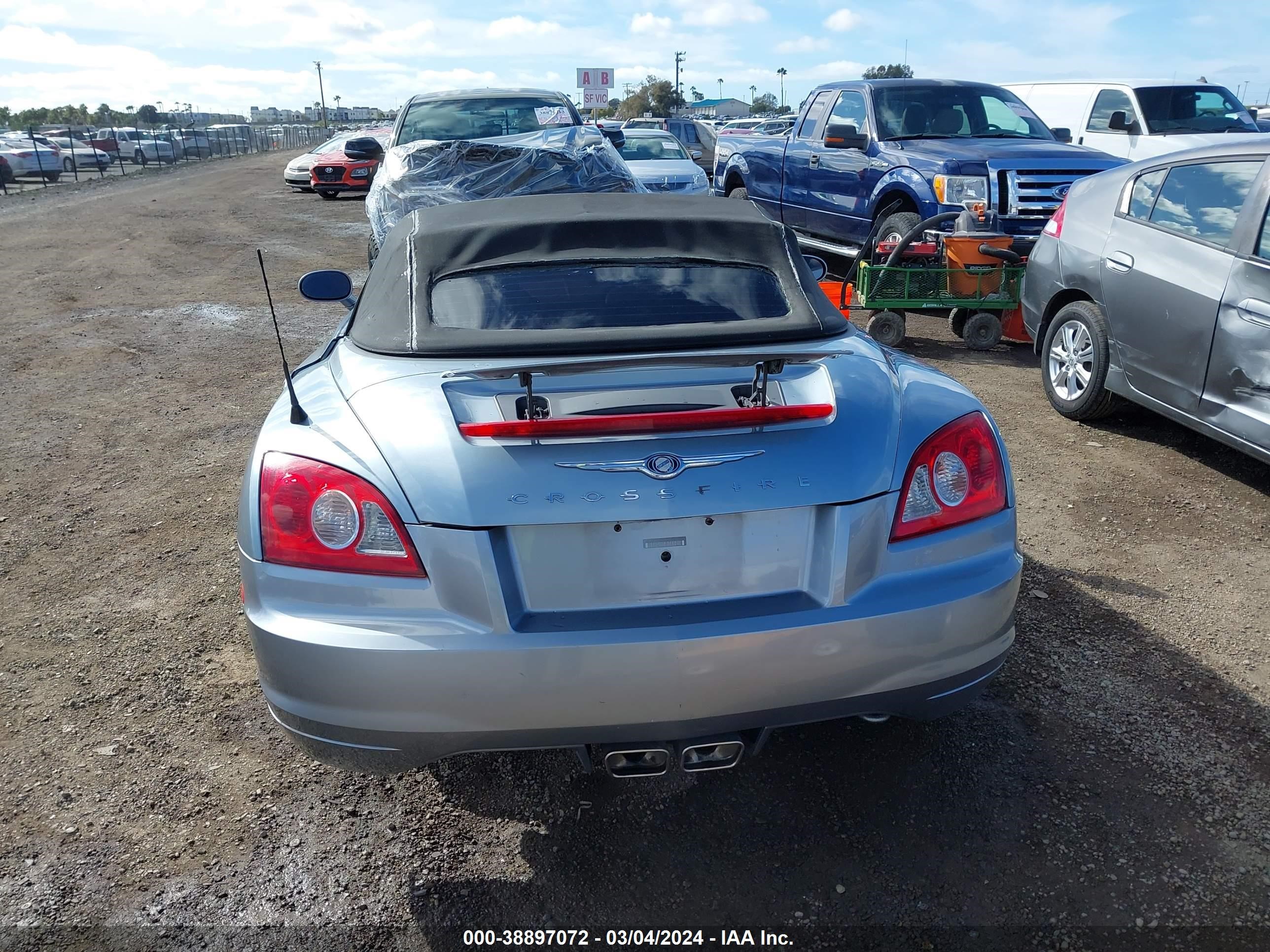 Photo 16 VIN: 1C3AN65L75X036427 - CHRYSLER CROSSFIRE 