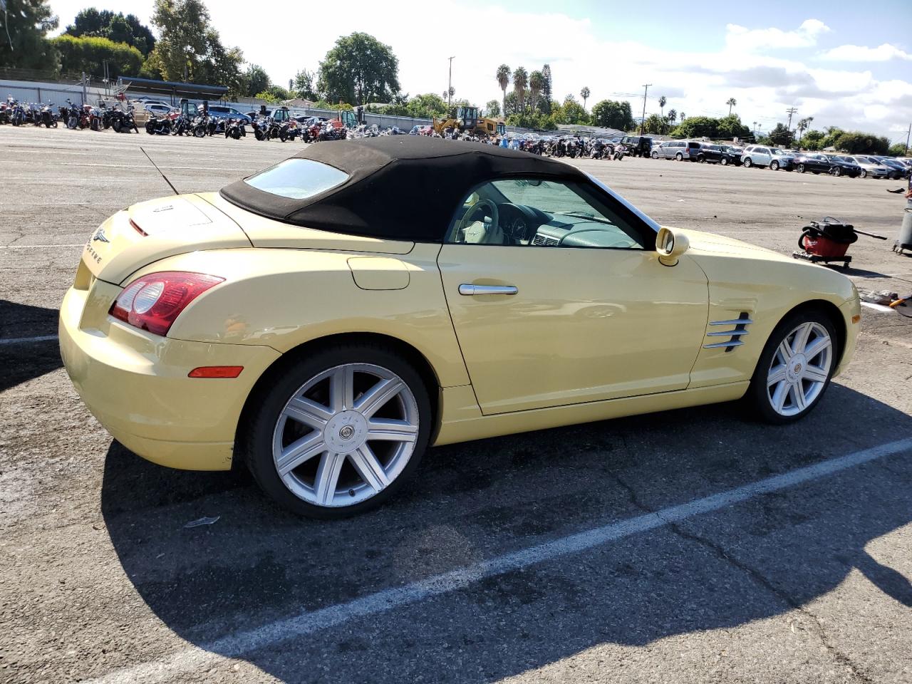 Photo 2 VIN: 1C3AN65LX5X060897 - CHRYSLER CROSSFIRE 