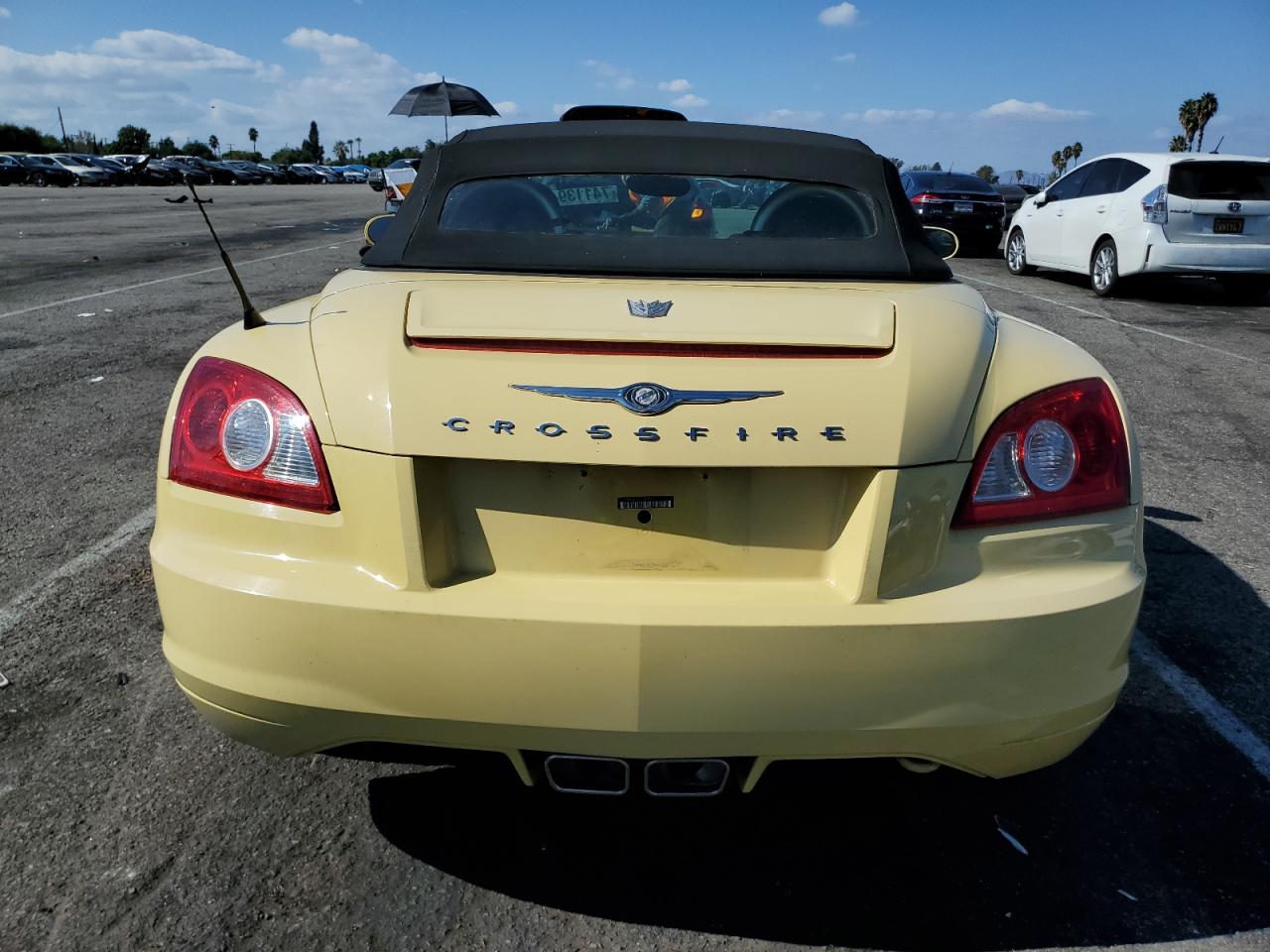 Photo 5 VIN: 1C3AN65LX5X060897 - CHRYSLER CROSSFIRE 