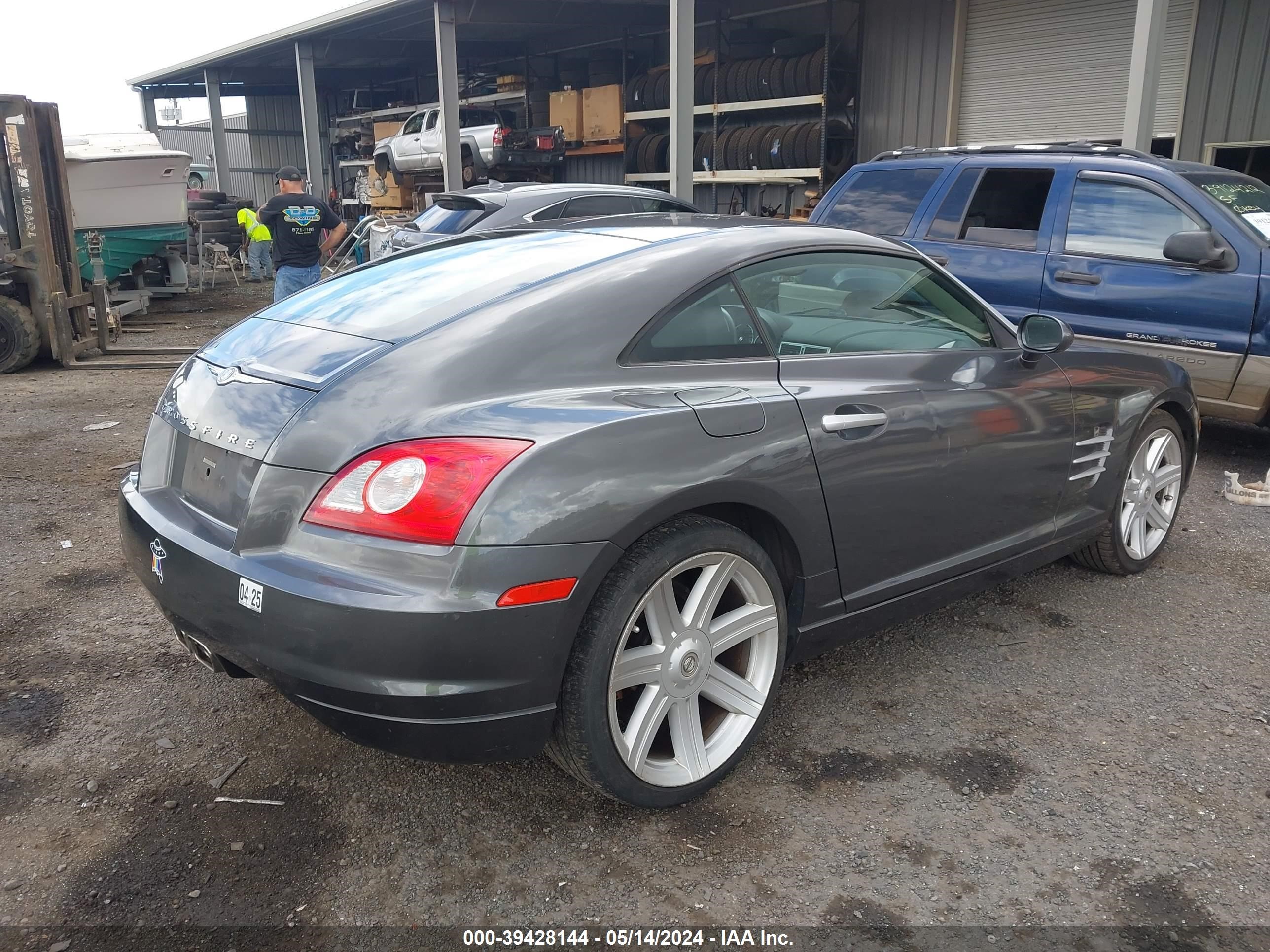 Photo 5 VIN: 1C3AN69LX4X024359 - CHRYSLER CROSSFIRE 