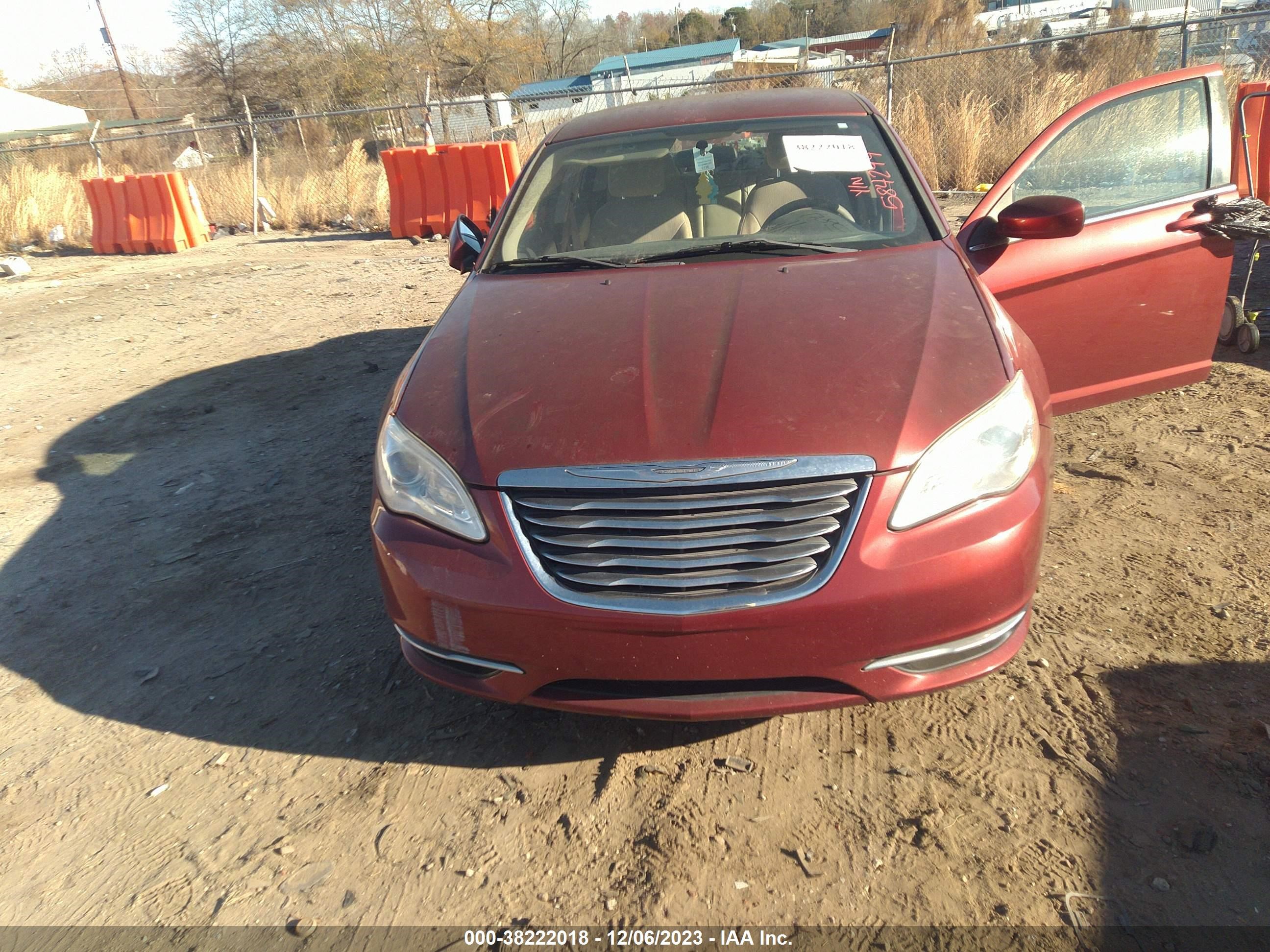 Photo 5 VIN: 1C3BC1FB0BN584294 - CHRYSLER 200 