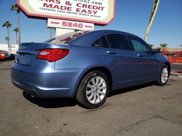 Photo 5 VIN: 1C3BC1FB3BN532982 - CHRYSLER 200 