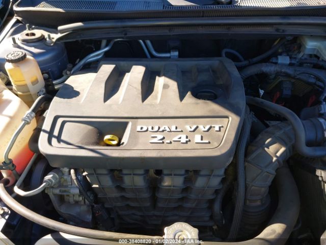 Photo 9 VIN: 1C3BC1FB3BN579607 - CHRYSLER 200 