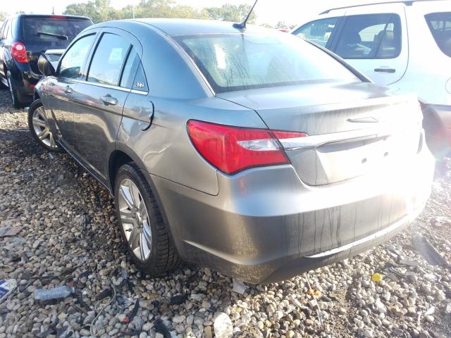 Photo 2 VIN: 1C3BC1FB3BN592776 - CHRYSLER 200 TOURIN 