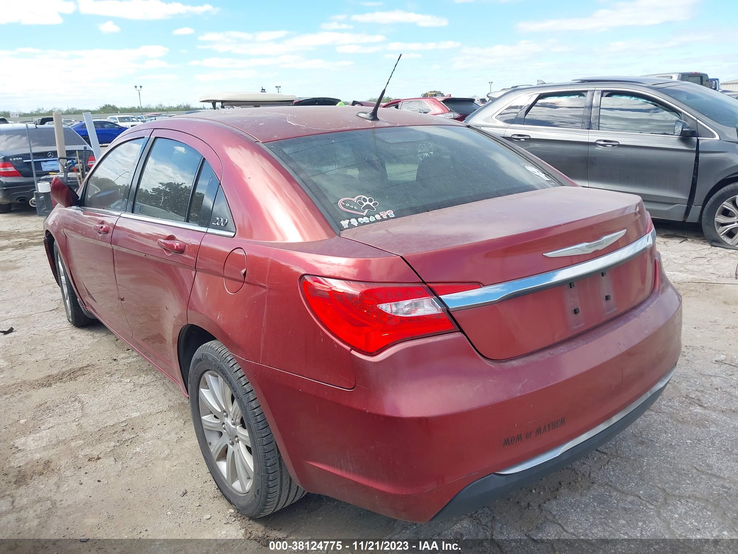 Photo 2 VIN: 1C3BC1FB5BN511485 - CHRYSLER 200 