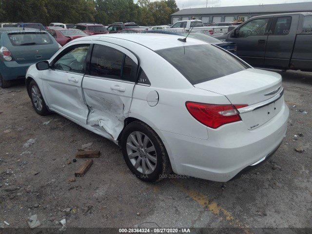 Photo 2 VIN: 1C3BC1FB5BN549816 - CHRYSLER 200 