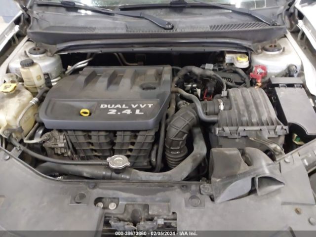 Photo 9 VIN: 1C3BC1FB5BN569077 - CHRYSLER 200 