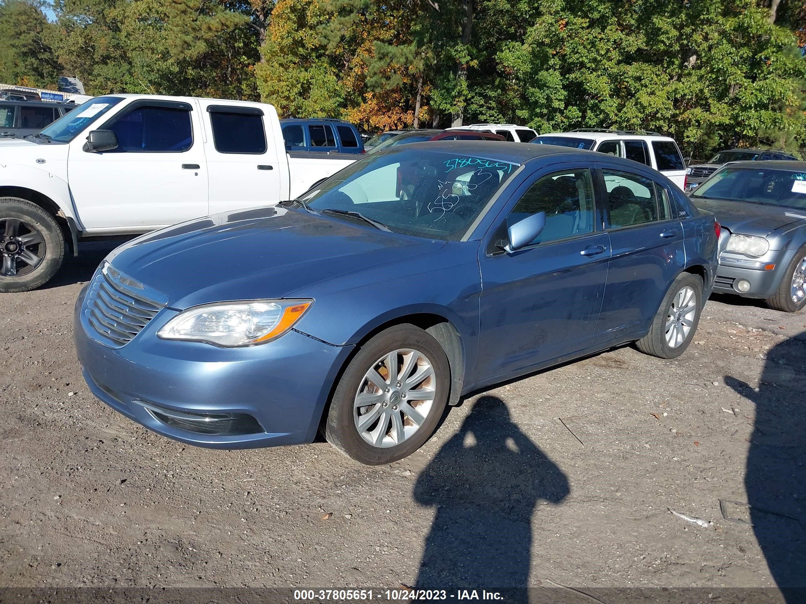 Photo 1 VIN: 1C3BC1FB6BN585983 - CHRYSLER 200 