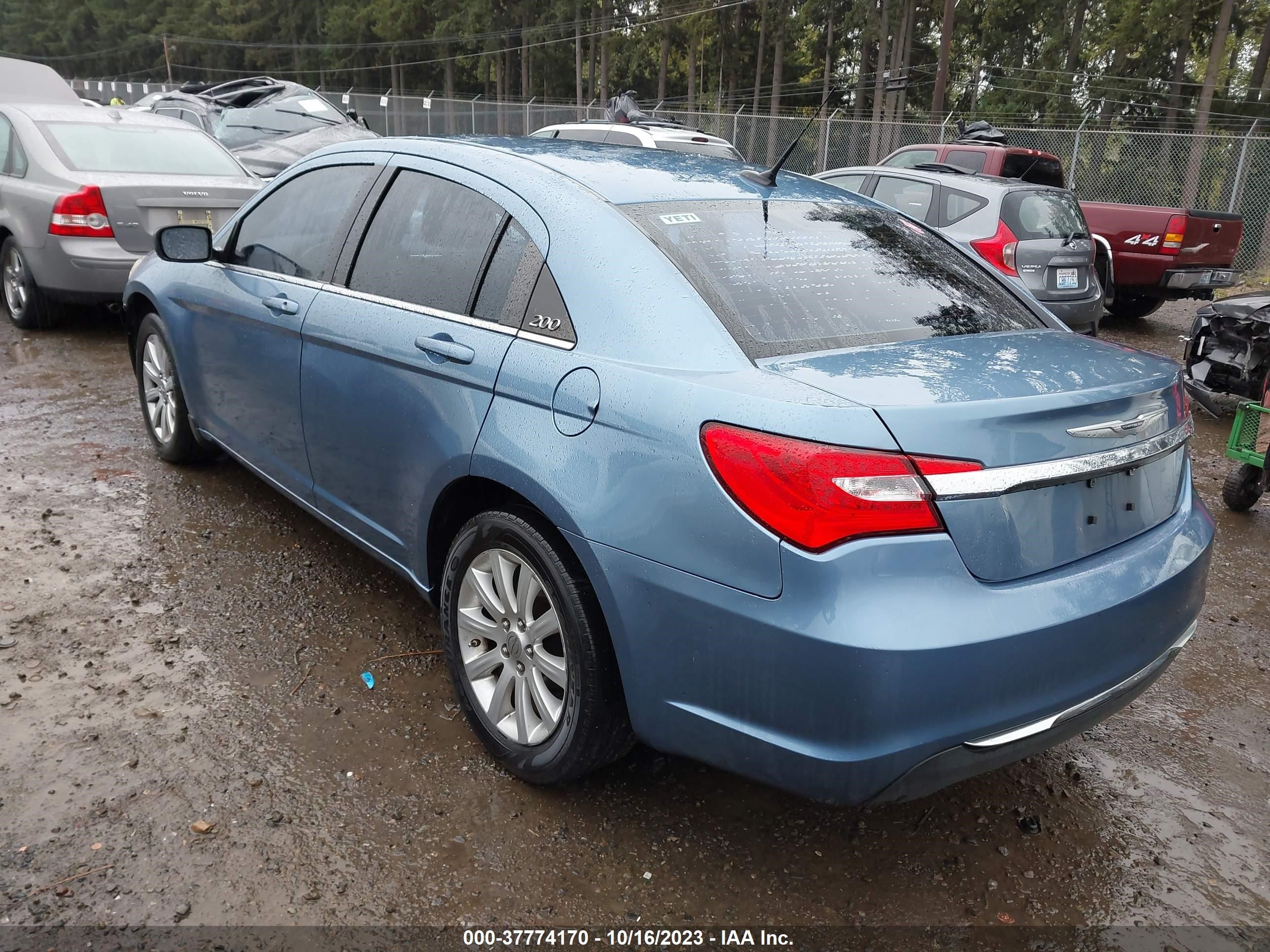 Photo 2 VIN: 1C3BC1FB8BN536218 - CHRYSLER 200 