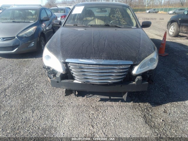 Photo 5 VIN: 1C3BC1FB8BN560776 - CHRYSLER 200 