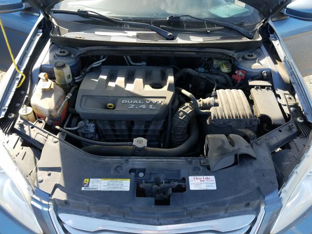 Photo 6 VIN: 1C3BC1FB8BN615355 - CHRYSLER 200 TOURIN 