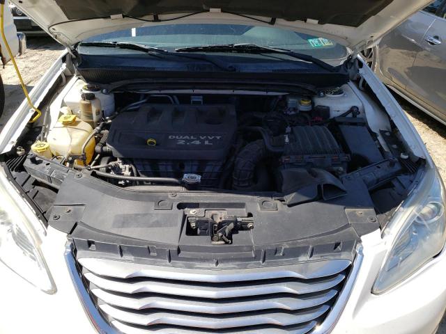 Photo 10 VIN: 1C3BC1FBXBN548046 - CHRYSLER 200 