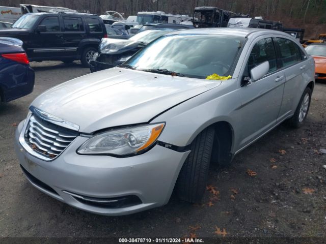 Photo 1 VIN: 1C3BC1FBXBN570418 - CHRYSLER 200 