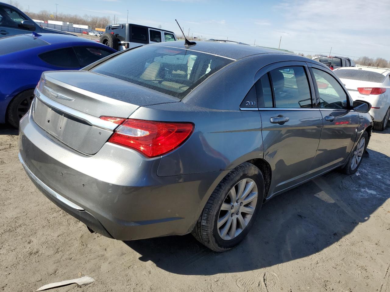 Photo 2 VIN: 1C3BC1FBXBN602591 - CHRYSLER 200 