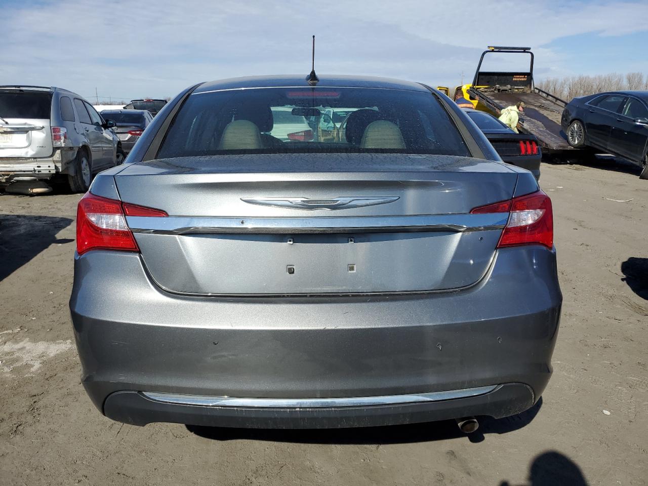 Photo 5 VIN: 1C3BC1FBXBN602591 - CHRYSLER 200 