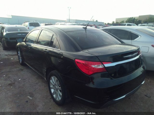 Photo 2 VIN: 1C3BC1FG1BN517411 - CHRYSLER 200 