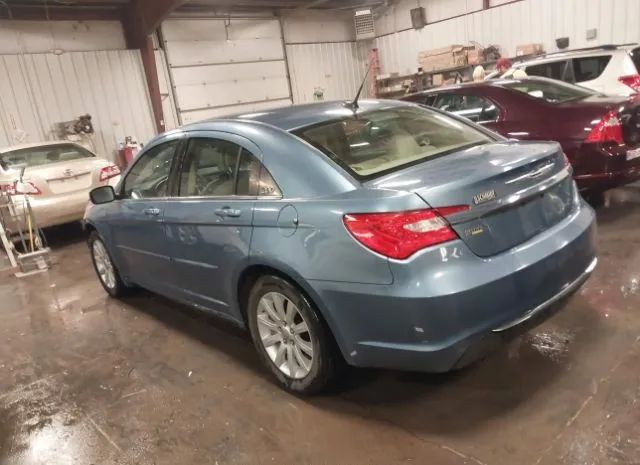 Photo 2 VIN: 1C3BC1FG4BN538883 - CHRYSLER 200 