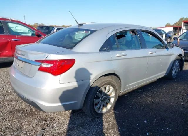 Photo 3 VIN: 1C3BC1FG5BN512907 - CHRYSLER 200 