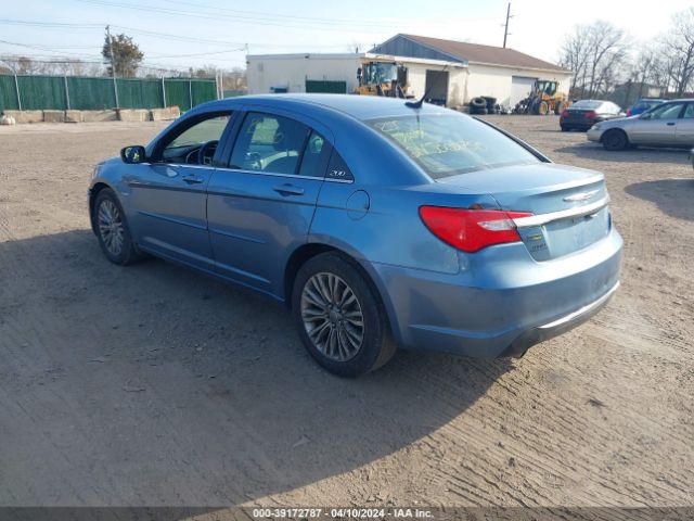 Photo 2 VIN: 1C3BC1FG5BN539279 - CHRYSLER 200 