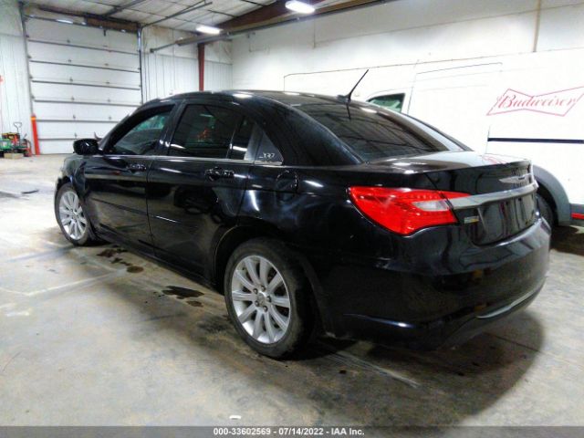 Photo 2 VIN: 1C3BC1FG5BN568295 - CHRYSLER 200 