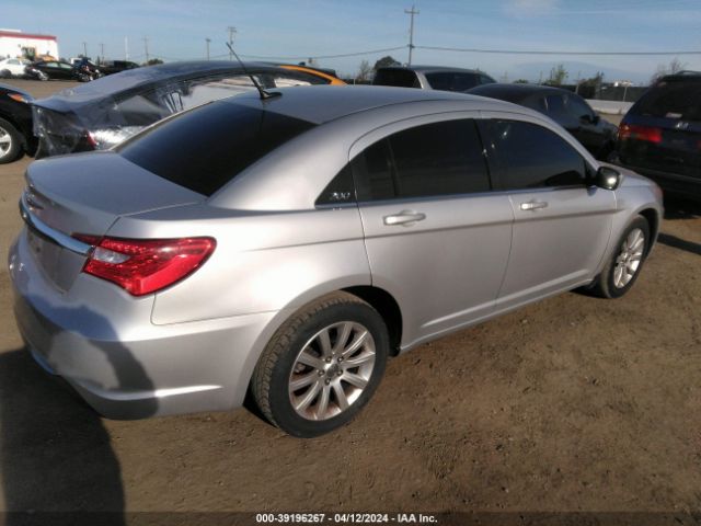 Photo 3 VIN: 1C3BC1FG9BN503126 - CHRYSLER 200 