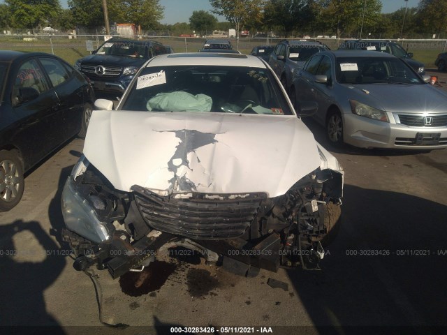 Photo 5 VIN: 1C3BC1FG9BN614212 - CHRYSLER 200 