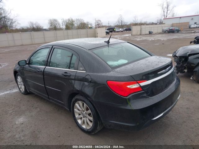 Photo 2 VIN: 1C3BC1FGXBN507251 - CHRYSLER 200 