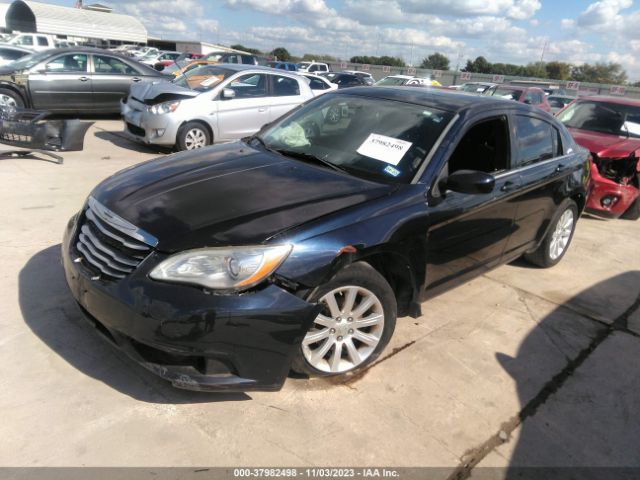 Photo 1 VIN: 1C3BC1FGXBN601095 - CHRYSLER 200 