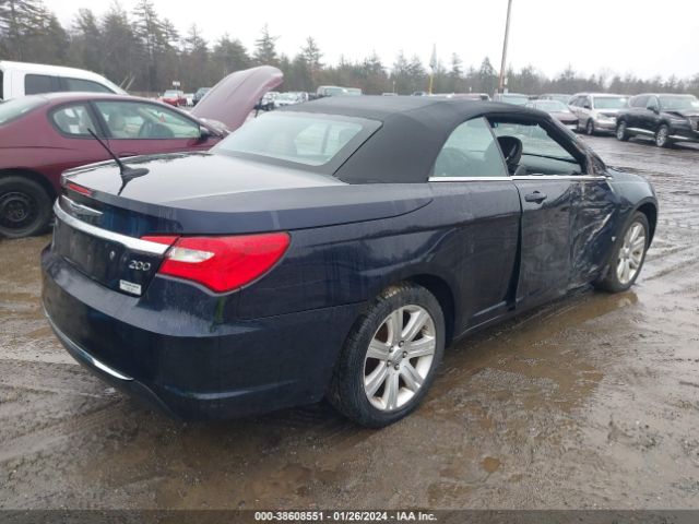 Photo 3 VIN: 1C3BC2EB7BN571730 - CHRYSLER 200 