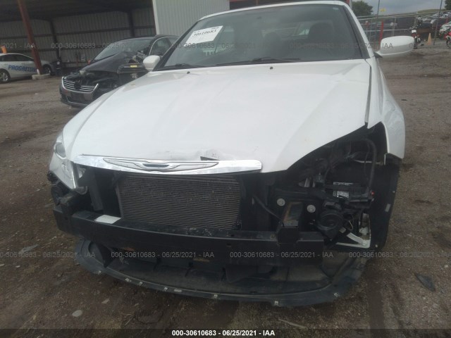 Photo 5 VIN: 1C3BC2EBXBN597660 - CHRYSLER 200 