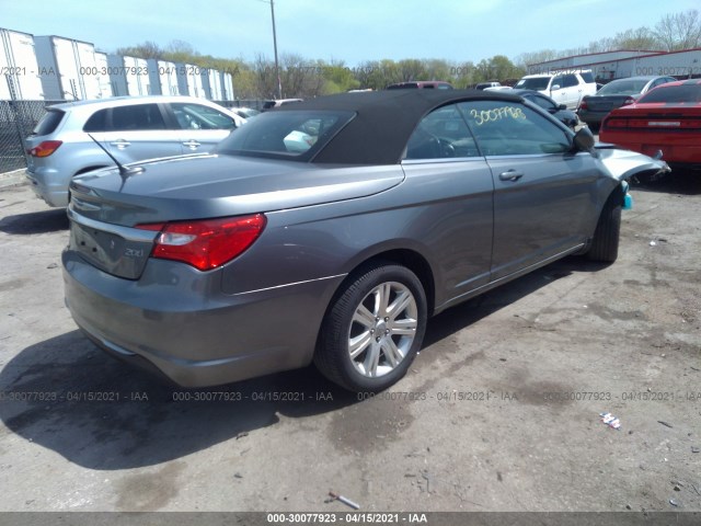 Photo 3 VIN: 1C3BC2EG3BN620398 - CHRYSLER 200 