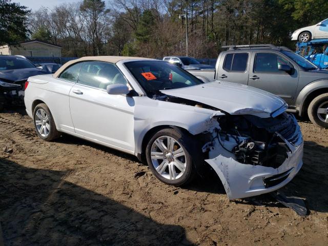 Photo 3 VIN: 1C3BC2EG4BN624489 - CHRYSLER 200 