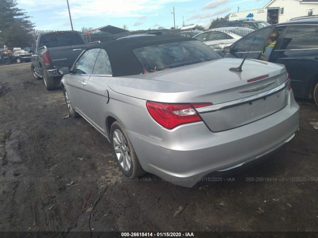 Photo 2 VIN: 1C3BC2EG6BN530162 - CHRYSLER 200 